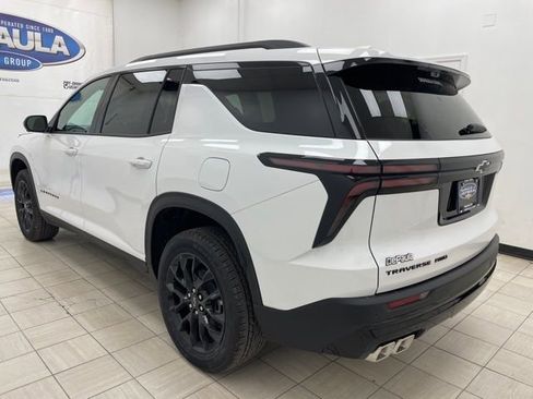 New 2026 Chevrolet Traverse LT w/ Midnight/Sport Edition AWD/4WD image 19