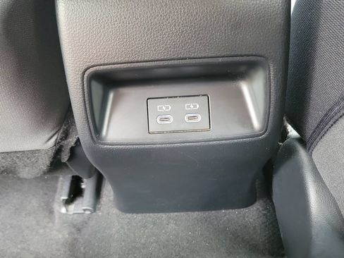 Used 2024 Toyota Corolla LE FWD image 14