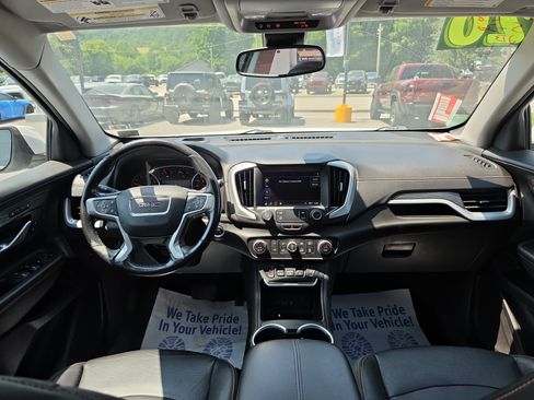 Used 2020 GMC Terrain SLT w/ Preferred Package AWD/4WD image 14