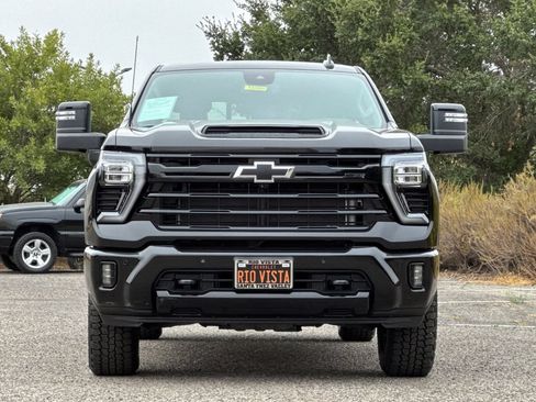 Used 2024 Chevrolet Silverado 2500 LTZ w/ LTZ Plus Package AWD/4WD image 9