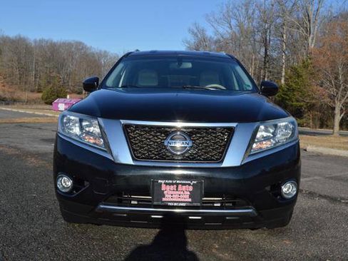 Used 2014 Nissan Pathfinder SL w/ SL Tech Package image 3