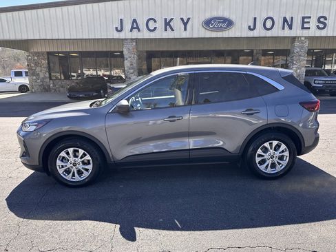 Used 2024 Ford Escape Active w/ Tech Pack #1 image 1