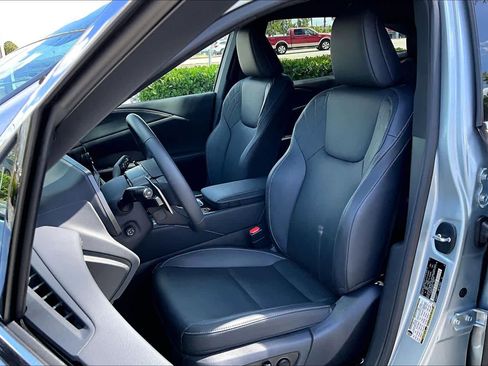 Used 2025 Lexus RX 350 w/ Technology Package image 8