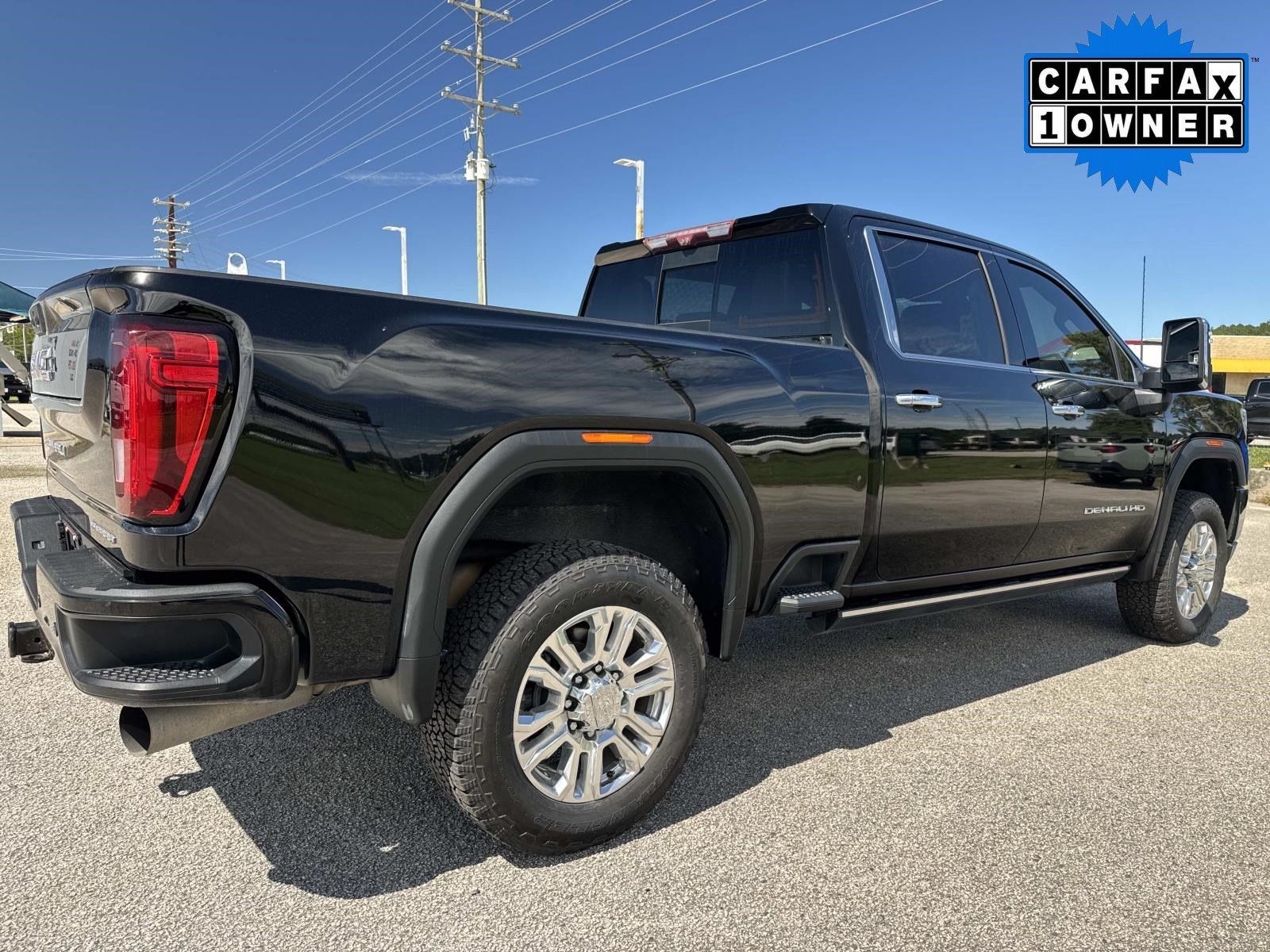 Used 2021 GMC Sierra 2500 Denali w/ Denali Ultimate Package AWD/4WD image 4