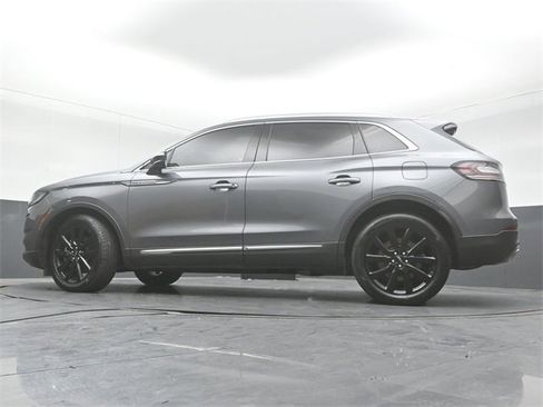 Certified 2023 Lincoln Nautilus Reserve w/ Monochromatic Package image 34