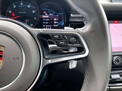 Used 2019 Porsche Macan AWD/4WD image 13