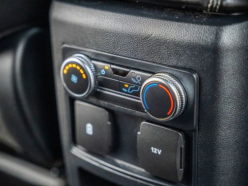 Used 2021 Ford Explorer XLT w/ Equipment Group 202A image 33