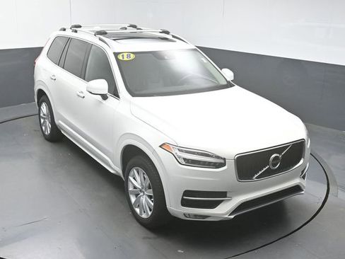 Used 2018 Volvo XC90 T5 Momentum FWD image 42