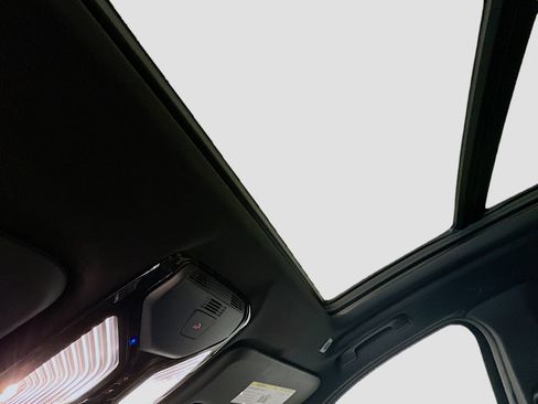 Used 2024 BMW X3 xDrive30i w/ Convenience Package image 27