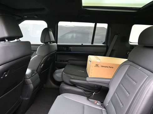New 2026 Hyundai Santa Fe Calligraphy AWD/4WD image 18