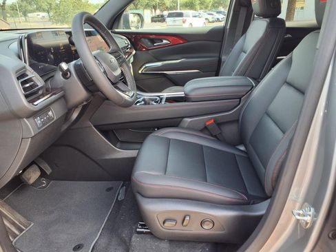 New 2026 Chevrolet Traverse Z71 image 6