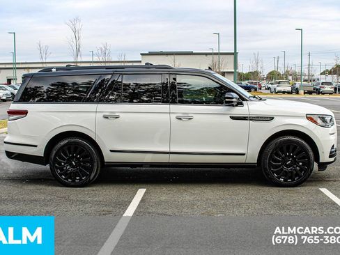 Used 2023 Lincoln Navigator L Black Label image 8