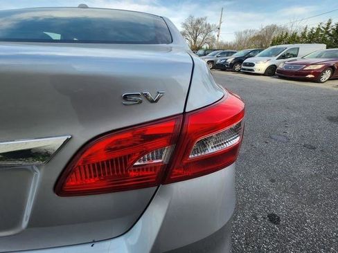 Used 2017 Nissan Sentra SV image 22