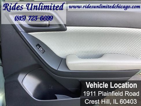 Used 2017 Subaru Forester 2.5i Premium w/ Protection Package #1 AWD/4WD image 23