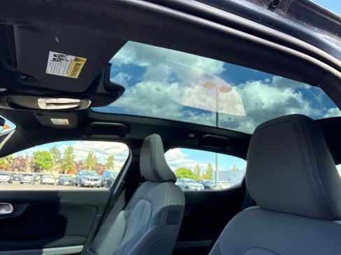 Used 2023 Polestar Polestar 2 w/ Pilot Pack AWD/4WD image 15