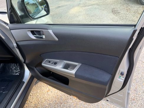 Used 2009 Subaru Forester 2.5X Limited w/ Popular Equipment Group 5A image 17