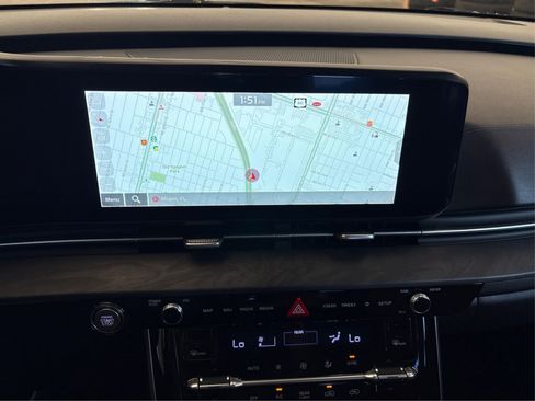 Used 2023 Kia Carnival SX image 24