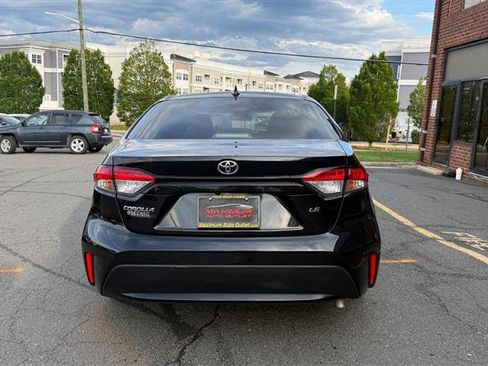 Used 2021 Toyota Corolla LE FWD image 11