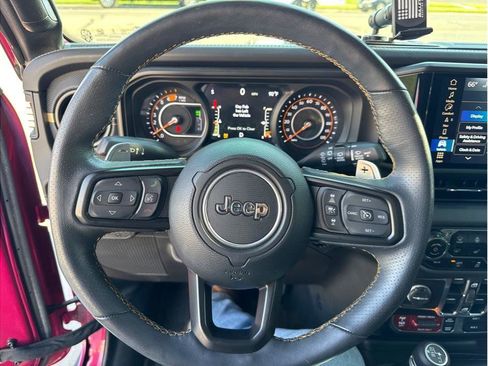 Used 2024 Jeep Wrangler Unlimited Rubicon 392 AWD/4WD image 21