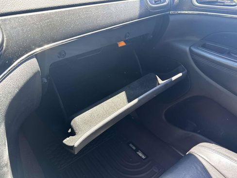 Used 2018 Jeep Grand Cherokee Limited AWD/4WD image 30