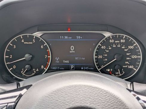 Used 2024 Nissan Altima 2.5 SR FWD image 21