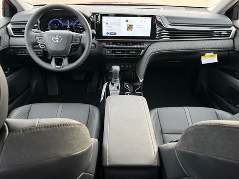 New 2026 Toyota Camry XLE image 8