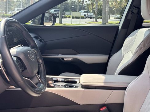 Used 2023 Lexus RX 350 Premium Plus w/ Cold Area Package FWD image 23