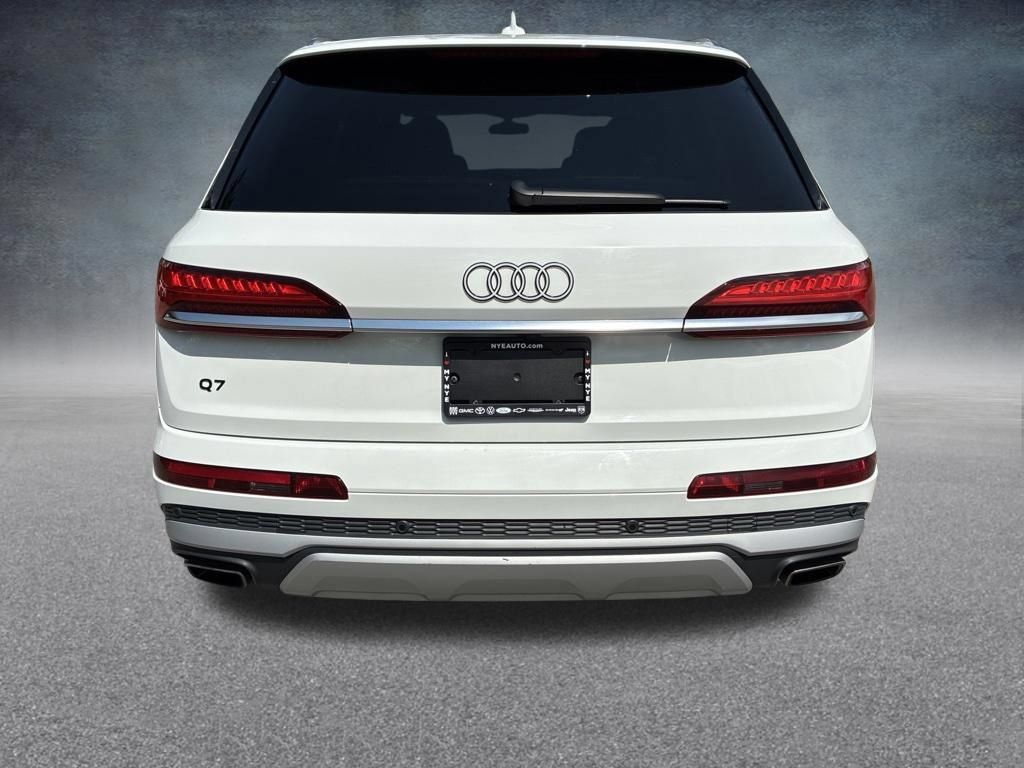 Used 2025 Audi Q7 3.0T Premium Plus AWD/4WD image 4