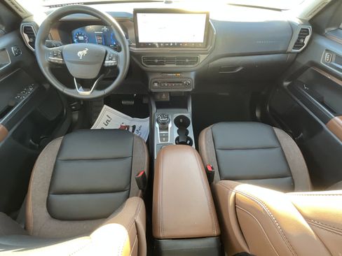 Used 2025 Ford Bronco Sport Outer Banks w/ Outer Banks Tech Package+ AWD/4WD image 14