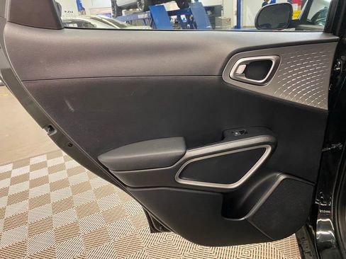 Used 2023 Kia Soul LX w/ Option Group 015 image 20