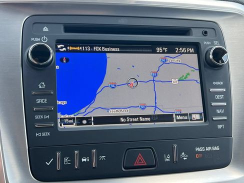 Used 2016 GMC Acadia SLT w/ Premium Edition FWD image 23