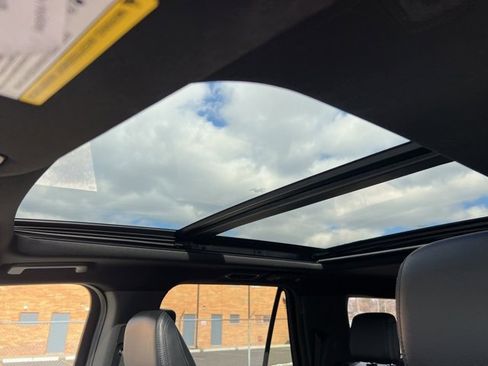 Certified 2021 Ford Expedition Max Limited image 22