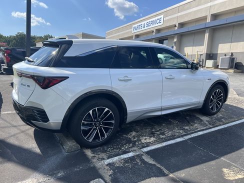 Used 2024 Acura ZDX A-Spec RWD image 6