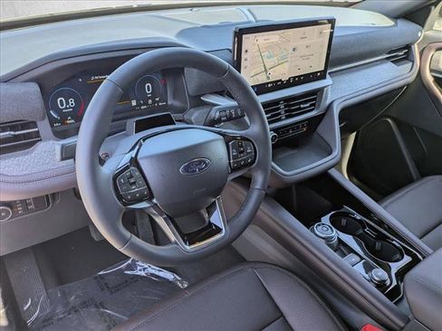 New 2026 Ford Explorer Platinum w/ LUX Leather Package image 3