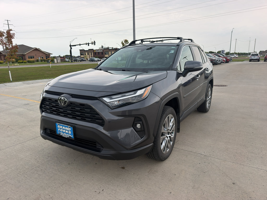 Used 2023 Toyota RAV4 XLE Premium AWD/4WD image 3