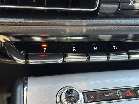 Used 2023 Lincoln Aviator AWD w/ Premium Package image 13