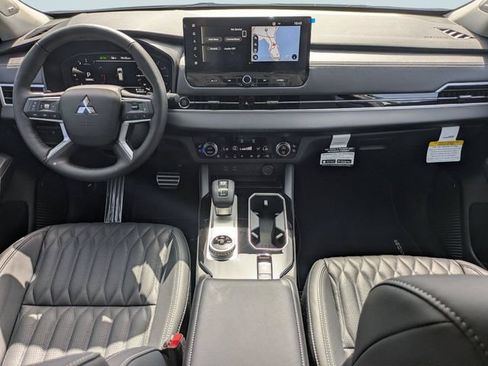 New 2026 Mitsubishi Outlander SEL FWD image 17