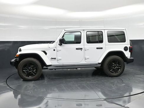 Used 2023 Jeep Wrangler Altitude image 6