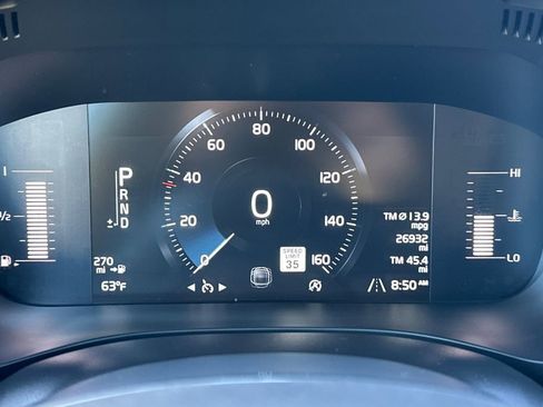 Used 2019 Volvo XC60 T5 Momentum w/ Premium Package image 25