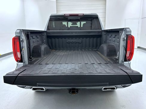 Used 2023 GMC Sierra 1500 AT4 w/ AT4 Premium Package AWD/4WD image 22