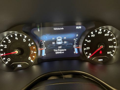 Used 2024 Jeep Compass Limited AWD/4WD image 19