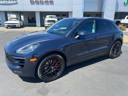 Used 2018 Porsche Macan GTS AWD/4WD image 2