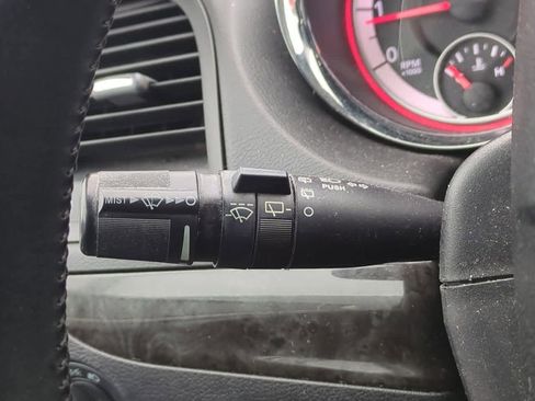 Used 2016 Dodge Grand Caravan SE w/ Quick Order Package 29E SE image 26