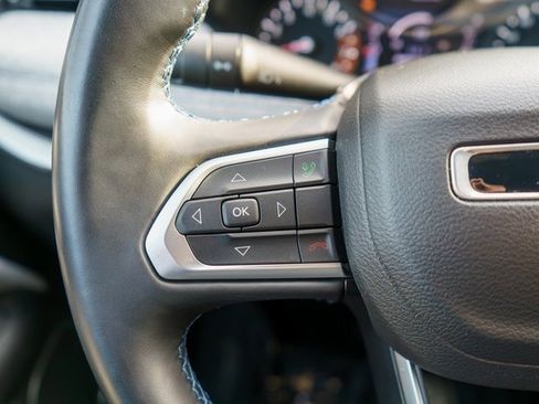 Used 2022 Jeep Compass Latitude w/ Convenience Group image 24