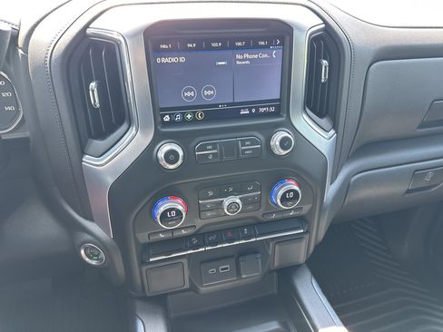 Used 2022 GMC Sierra 1500 Elevation w/ X31 Off-Road Package image 22