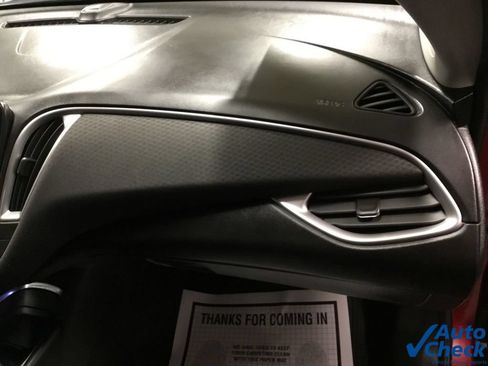 Used 2021 Chevrolet Malibu RS FWD image 38