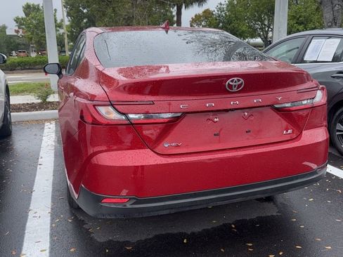 Used 2025 Toyota Camry LE image 10