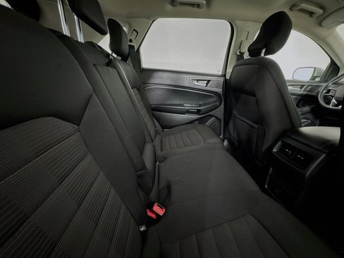 Used 2019 Ford Edge SEL w/ Cold Weather Package image 26