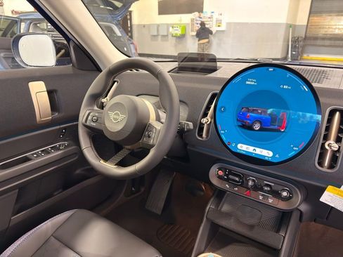 Used 2025 MINI Cooper Countryman S image 30