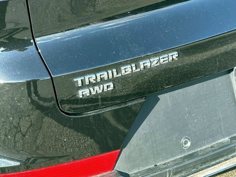 Certified 2023 Chevrolet TrailBlazer ACTIV w/ Sun and Liftgate Package image 9